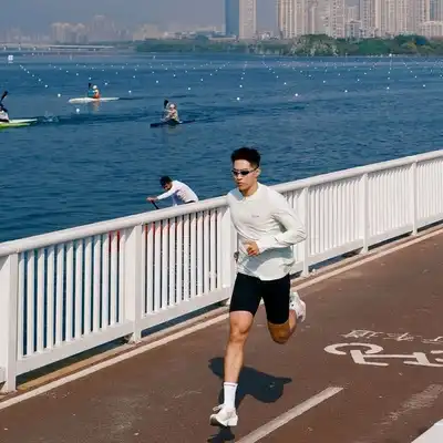 梁宏